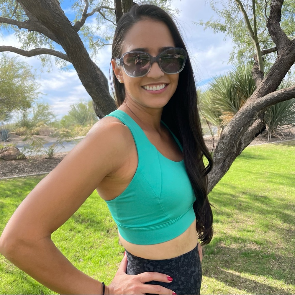 Lululemon Free to Be Elevated Bra